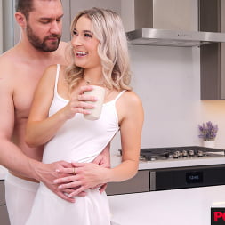 Thea Summers in 'Porn Pros' Sensual Session (Thumbnail 5)